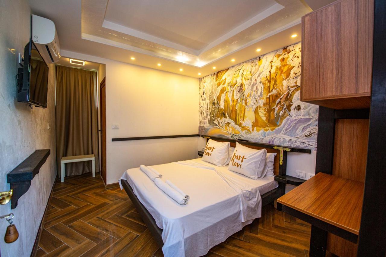Hotel Legjenda Shkodra Exterior foto