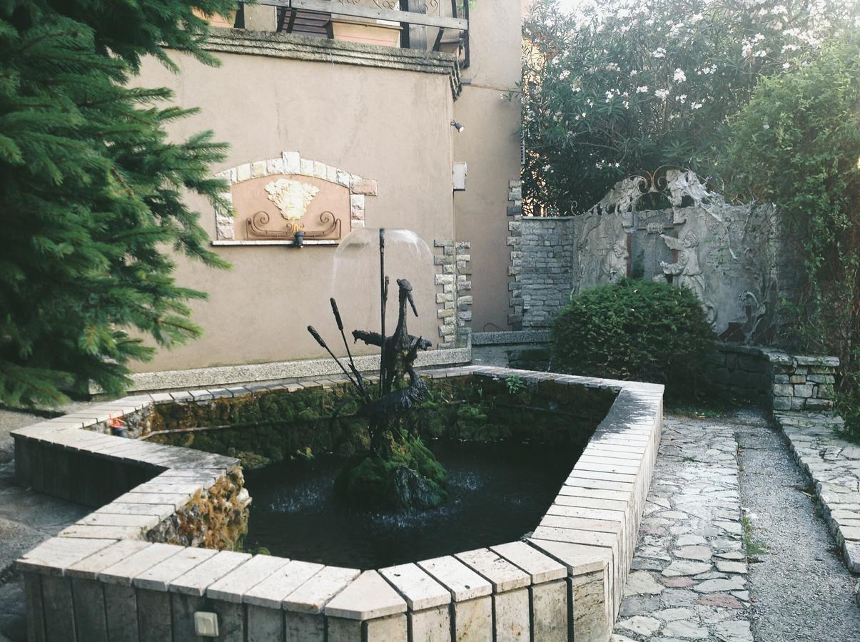 Hotel Legjenda Shkodra Exterior foto